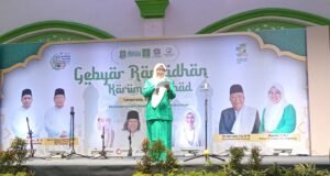 Apresiasi Fatayat NU, PJ Walikota Tangerang Harap Masjid Agung Jadi Pusat Peradaban Ketua PC Fatayat NU Kota Tangerang Menawati. (Foto: Arfan)