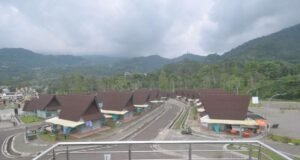Rest Area Gunung Mas untuk PKL di Puncak Segera Mulai 27 Juni Rest Area Gunung Mas Puncak. Sumber: Jabarprov.go.id