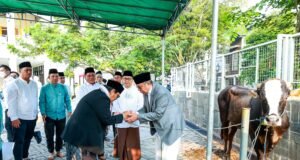 Sebanyak 94 Hewan Kurban Diberikan Untuk Masyarakat Oleh Pemkot Tangsel