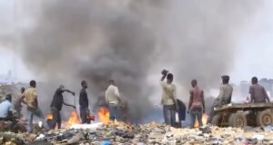 Pembuangan Limbah Elektronik Global dan Konsekuensinya di Ghana