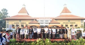 Ribuan Orang Padati Jalan Sarungan di Kota Tangerang