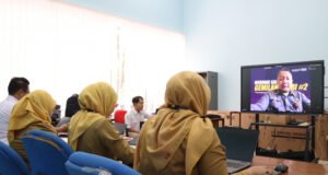 Diskominfo Gelar Webinar Tingkatkan Literasi Digital ASN Tangerang Webinar yang digelar oleh Diskominfo Tangerang untuk kalangan ASN.