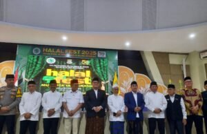 KH Abdul Mu’thi Terima Penghargaan Tokoh dari MUI Kota Tangerang