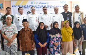 18 Ribu Keluarga di Tangsel Terima Bantuan Beras