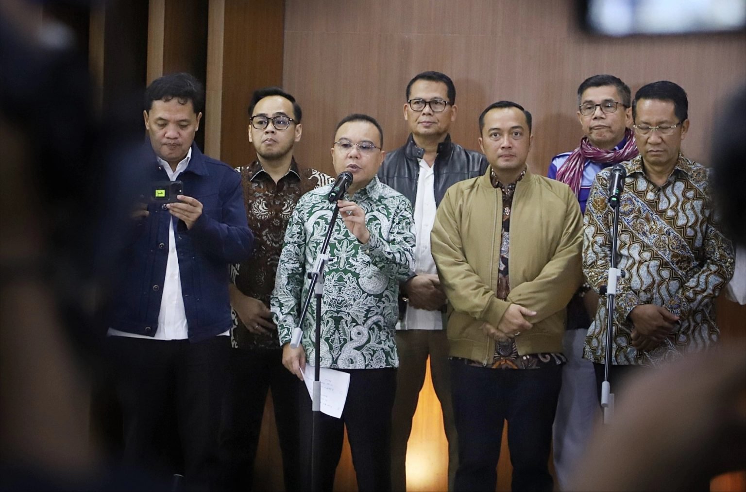DPR RI Setujui Abolisi untuk Tom Lembong dan Amnesti Hasto Cs