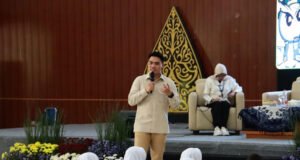 FISIPOL UNESA Gelar Talkshow, Bahas Tantangan Pendidikan Ideal di Era Gen-Z