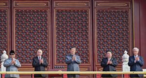 Prabowo Bertemu Putin di Beijing, Perkuat Kerja Sama Strategis RI-Rusia Prabowo Subianto saat melawat ke Beijing. (BPMI Setpres)