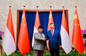 Temui Xi Jinping, Bahas Kerja Sama Strategis dan Giant Sea Wall Xi Jinping dan Prabowo saat pertemuan khusus. (BPMI Setpres)
