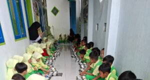 Ironi Program Makanan Bergizi Gratis: Niat Luhur Namun Amburadul