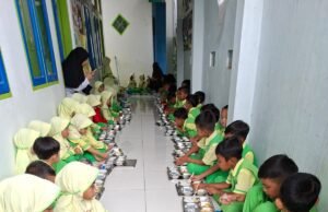 Ironi Program Makanan Bergizi Gratis: Niat Luhur Namun Amburadul