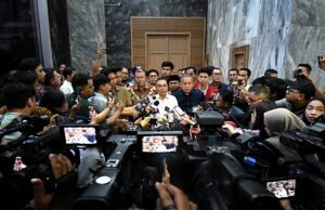 Desak Investigasi Makar, DPR RI Terima Audiensi Organisasi Mahasiswa Pimpinan DPR RI diwakili oleh Wakil Ketua DPR Sufmi Dasco Ahmad, Cucun Ahmad Syamsurijal dan Saan Mustopa.