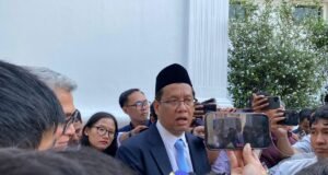 Purbaya Yudhi Sadewa Menganggap Dirinya Berpengalaman Menteri Keuangan (Menkeu) Purbaya Yudhi Sadewa mengungkapkan sejumlah langkah untuk menciptakan ekonomi tumbuh hingga 8 persen usai menggantikan Sri Mulyani. Pernyataan itu dikatakannya usai dilantik di Istana Negara, Istana Kepresidenan Jakarta pada Senin (8/9/2025). (KOMPAS.com/FIKA NURUL ULYA)