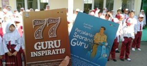 Buku “77 Guru Inspiratif” dan “Perjalanan Seorang Guru” yang mengabadikan kisah perjuangan Bapak Insan Faisal Ibrahim, S.Pd. Sebagai guru madrasah yang penuh dedikasi, beliau menginspirasi banyak orang dengan pengabdiannya yang tidak hanya mengajarkan ilmu, tetapi juga menanamkan nilai-nilai akhlak pada siswa-siswanya. Kedua buku ini menjadi saksi perjalanan luar biasa seorang guru dari Garut yang kini menginspirasi di panggung nasional.