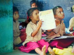 3 Serial Netflix Tentang Inovasi Pendidikan di Masa Depan Gambar film yang bertema inovasi pendidikan. Daughters and Destiny. Sumber: Netflix