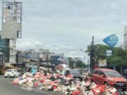 Bau Busuk Mengepung Tangsel