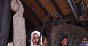 MAS Plus Al Mujammil Cisurupan Kenalkan Budaya Sunda Wiwitan Lewat Study Tour Edukatif MAS Plus Al Mujammil Cisurupan melakukan studi tour ke Sunda Wiwitan