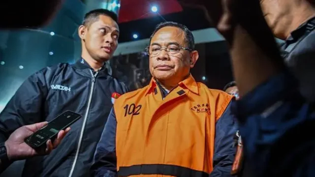 Gambar Bupati Pati Sudewo Ditangkap KPK. Foto: Antara