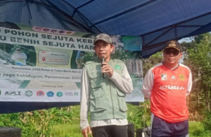 Peringati Hari Bumi, Desa Pamijahan Tanam 1.500 Pohon