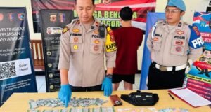 Berkedok Penjual Roti Keliling Pengedar Obat Keras Dibekuk Polisi di Parung Bogor Berkedok Penjual Roti Keliling, Pengedar Obat Keras Dibekuk Polisi di Parung Bogor