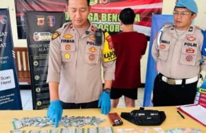 Berkedok Penjual Roti Keliling Pengedar Obat Keras Dibekuk Polisi di Parung Bogor Berkedok Penjual Roti Keliling, Pengedar Obat Keras Dibekuk Polisi di Parung Bogor