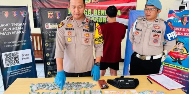 Berkedok Penjual Roti Keliling, Pengedar Obat Keras Dibekuk Polisi di Parung Bogor Berkedok Penjual Roti Keliling, Pengedar Obat Keras Dibekuk Polisi di Parung Bogor