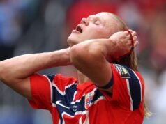 Haaland: Norwegia vs Inggris Berakhir dengan Air Mata Haaland terlihat pusing dan kecewa usai Norwegia kalah dari Inggris pada perempat final Piala Dunia 2026
