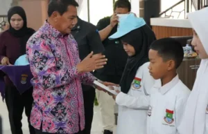 Bupati Tangerang Lepas 200 Calon Siswa Sekolah Rakyat, Tekankan MPLS Ramah Anak