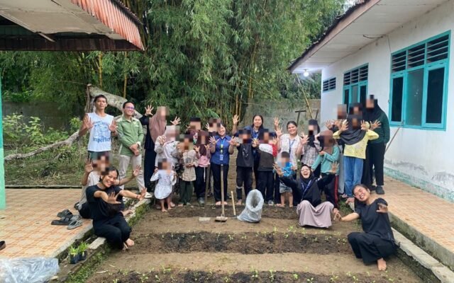 Ini Baru Keren, Mahasiswa PPG USI Buat Kebun Sayur dan Pojok Baca Anak Panti di Pematangsiantar