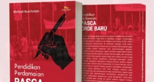 Potret Pendidikan Perdamaian Berbasis Keagamaan Era Reformasi Sampul buku Pendidikan Perdamaian Pasca Orde Baru karya Ahmad Nurcholish