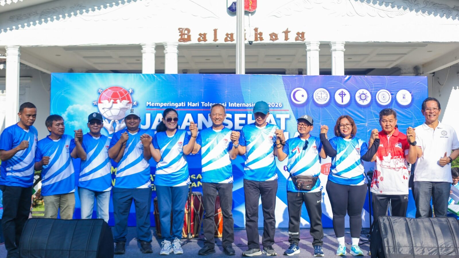 Perkuat Toleransi, Ratusan Warga Lintas Agama Ikuti Jalan Sehat BASOLIA di Balai Kota Bogor