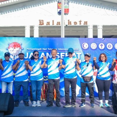 Perkuat Toleransi, Ratusan Warga Lintas Agama Ikuti Jalan Sehat BASOLIA di Balai Kota Bogor