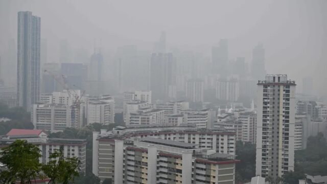 Gedung sekolah tertutup karena kabut asap di Kuala Lumpur